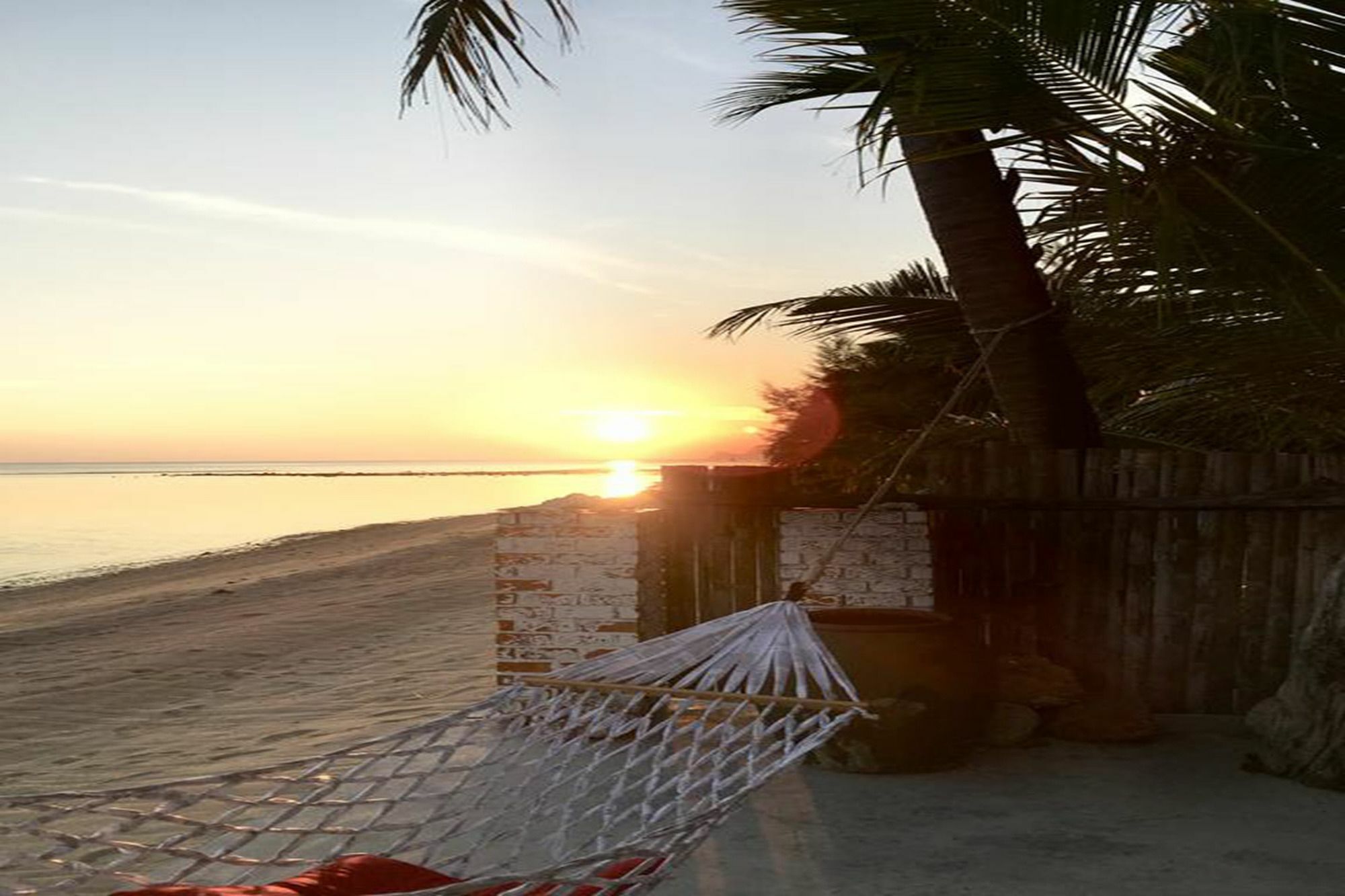 House On The Beach Hotel Ko Pha Ngan Exterior photo